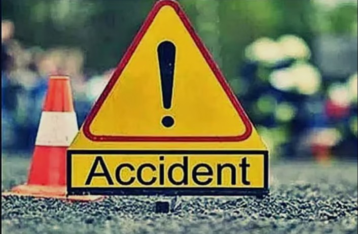 தூத்துக்குடியில் சாலை தடுப்புச் சுவரில் மோதி விபத்து – வாலிபர் பலி