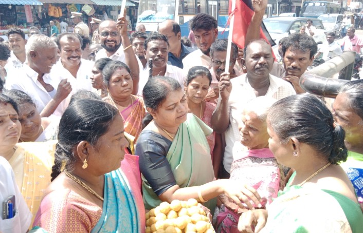 பெண்களுக்கு அதிகாலையில் சர்ப்ரைஸ் கொடுத்த முதல்வர் மு.க. ஸ்டாலின் - வங்கி கணக்கில் ரூ 5000 வரவு