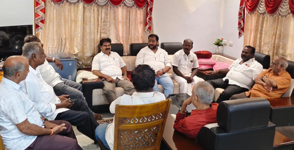தூத்துக்குடி மாவட்ட அண்ணாமலையின் ஆதரவாளர்கள் ஆலோசனைக் கூட்டம்.