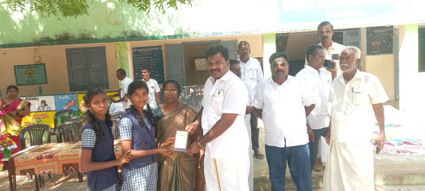 வ.உ.சி.பள்ளியில் சமத்துவ பொங்கல் விழா; ஊராட்சி மன்ற தலைவர் இளையராஜா பங்கேற்பு.