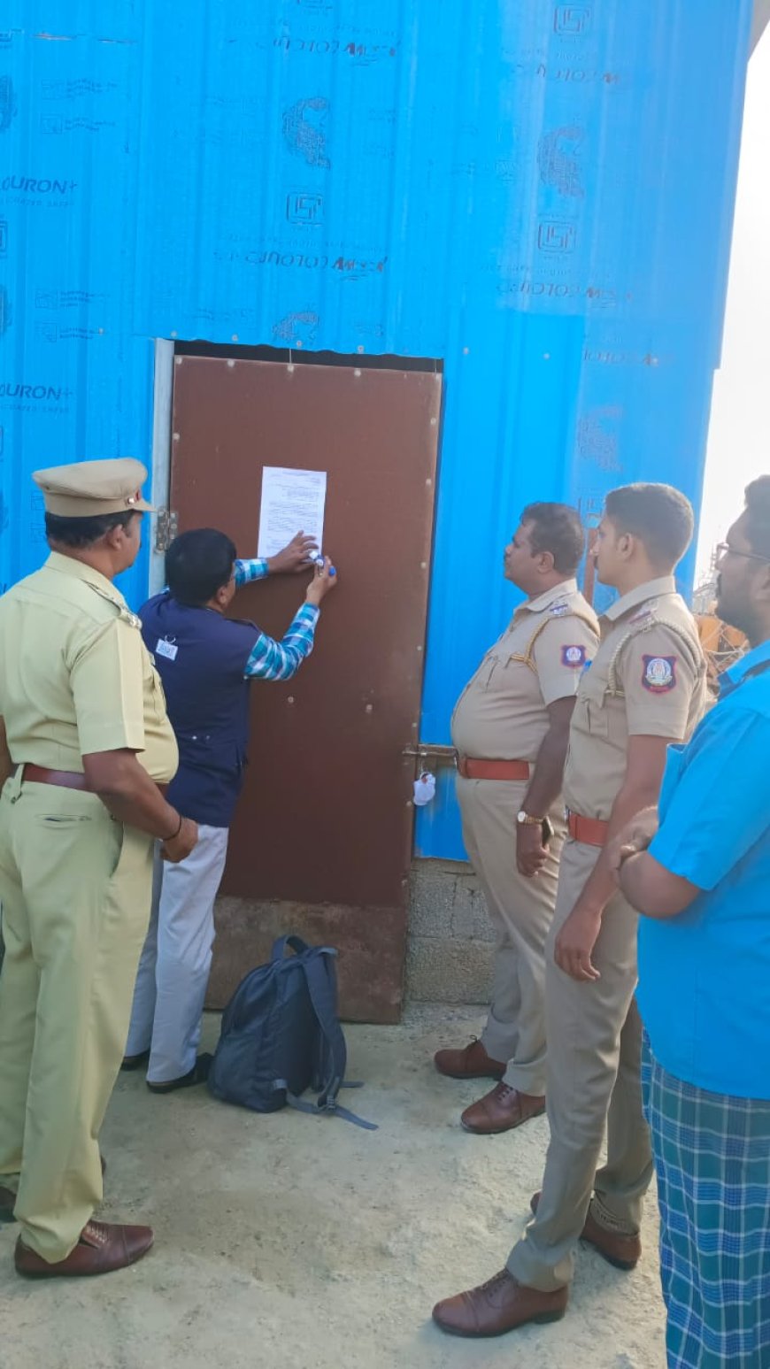 உணவு பாதுகாப்பு உரிமம் இல்லாமல் இயங்கிய கேண்டீன் மூடி சீலிடப்பட்டது: உணவு பாதுகாப்புத் துறை மாவட்ட நியமன அலுவலர் நடவடிக்கை.