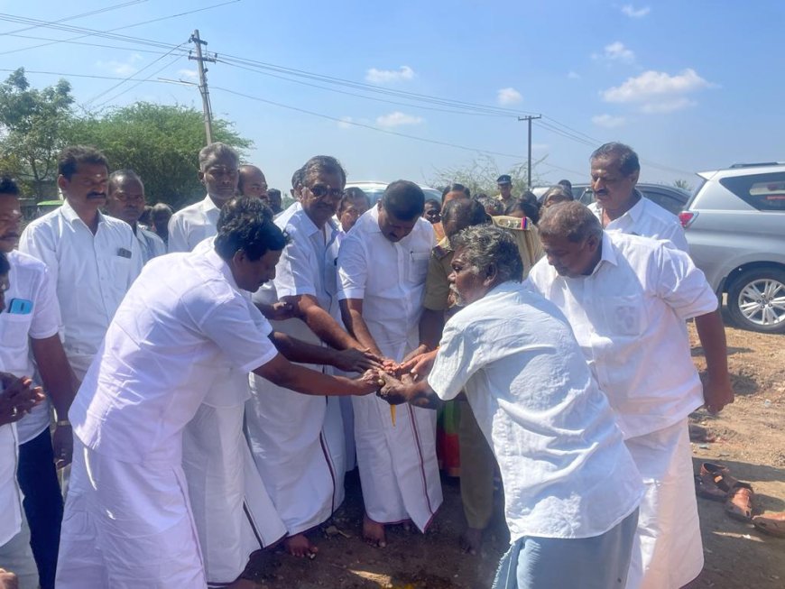 8 லட்சம் மதிப்பில் மேல்நிலை நீர் தேக்க தொட்டி;. எம்எல்ஏ மார்க்கண்டேயன் அடிக்கல் நாட்டினார்.