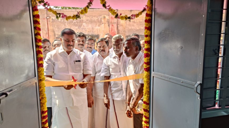 11 லட்சம் மதிப்பில் புதிய அங்கன்வாடி மையம்: எம்எல்ஏ மார்க்கண்டேயன் ரிப்பன் வெட்டி திறந்து வைத்தார்.