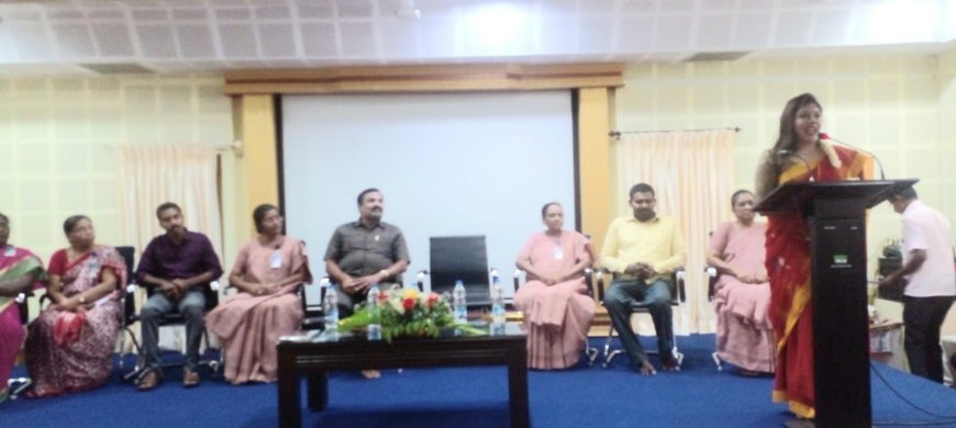 தூத்துக்குடி தூய மாியன்னை தன்னாட்சி வரலாற்றுத்துறை சாா்பில் வரலாறு மற்றும் ஆய்வு நெறிமுறைகள் தலைப்பில் சா்வதேச மாநாடு நடைபெற்றது.