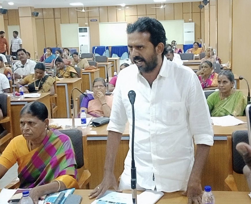 தூத்துக்குடி மக்களின் நலன் கருதி 60 வார்டுகளிலும் மாநகராட்சி சார்பில் சிசிடிவி கேமரா அமைக்க வேண்டும்- எதிர்கட்சி கொறடா மந்திரமூர்த்தி வலியுறுத்தல்.