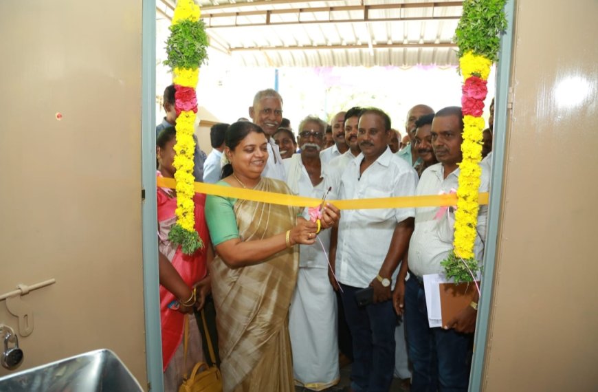 தூத்துக்குடி சட்டமன்ற உறுப்பினர் அலுவலகத்தில் டூவிபுரம் ரேஷன் கடை - அமைச்சர் கீதா ஜீவன் திறந்து வைத்தார்.
