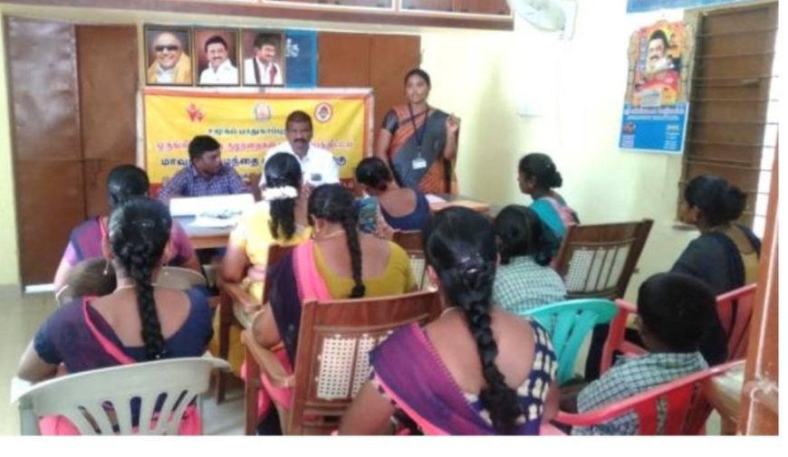 தூத்துக்குடி மாவட்டம் எப்போதும் வென்றான் கிராம ஊராட்சியில், மாவட்ட குழந்தைகள் பாதுகாப்பு அலகு சார்பில், கிராம அளவிலான குழந்தைகள் பாதுகாப்பு குழு கூட்டம் நடைபெற்றது.
