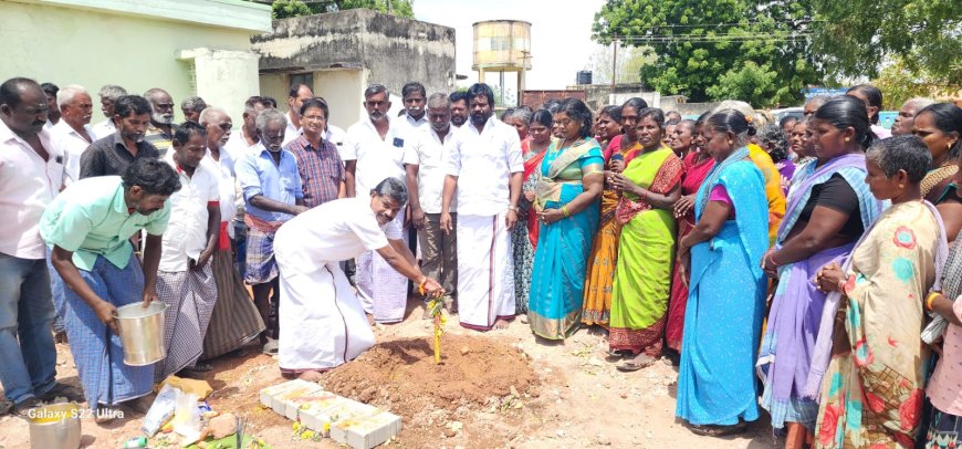 ஒட்டப்பிடாரம் இளவேலங்காலில் அனைத்து கிராம அண்ணா மறுமலர்ச்சி திட்டத்தின் கீழ் புதிய ஊராட்சி செயலாக்க கட்டிடம் கட்டும் பணிகளை எம்எல்ஏ சண்முகையா அடிக்கல் நாட்டி தொடங்கி வைத்தார்.