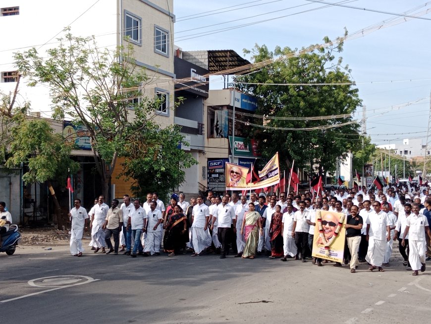 தூத்துக்குடியில் முன்னாள் முதல்வர் கலைஞர் கருணாநிதியின் 6 ஆம் ஆண்டு நினைவு தினம் அனுசரிப்பு - அமைச்சர் கீதா ஜீவன் தலைமையில் அமைதி பேரணி நடைபெற்றது.