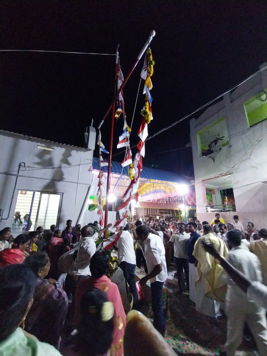 தூத்துக்குடி பாத்திமா நகர் பங்கு சிலுவையா ஆலய பெருவிழா- கொடியேற்றத்துடன் துவங்கியது.