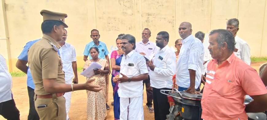 பேரூரணி சிறைச்சாலை காவலர் பயிற்சி பள்ளியில் சண்முகையா எம்எல்ஏ நேரில் பார்வையிட்டு அடிப்படை வசதிகள் குறித்து கேட்டறிந்தார்.