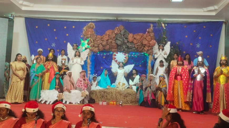 தூத்துக்குடி தூய மாியன்னைக் கல்லூரியில் கிறிஸ்மஸ் விழா நடைபெற்றது.